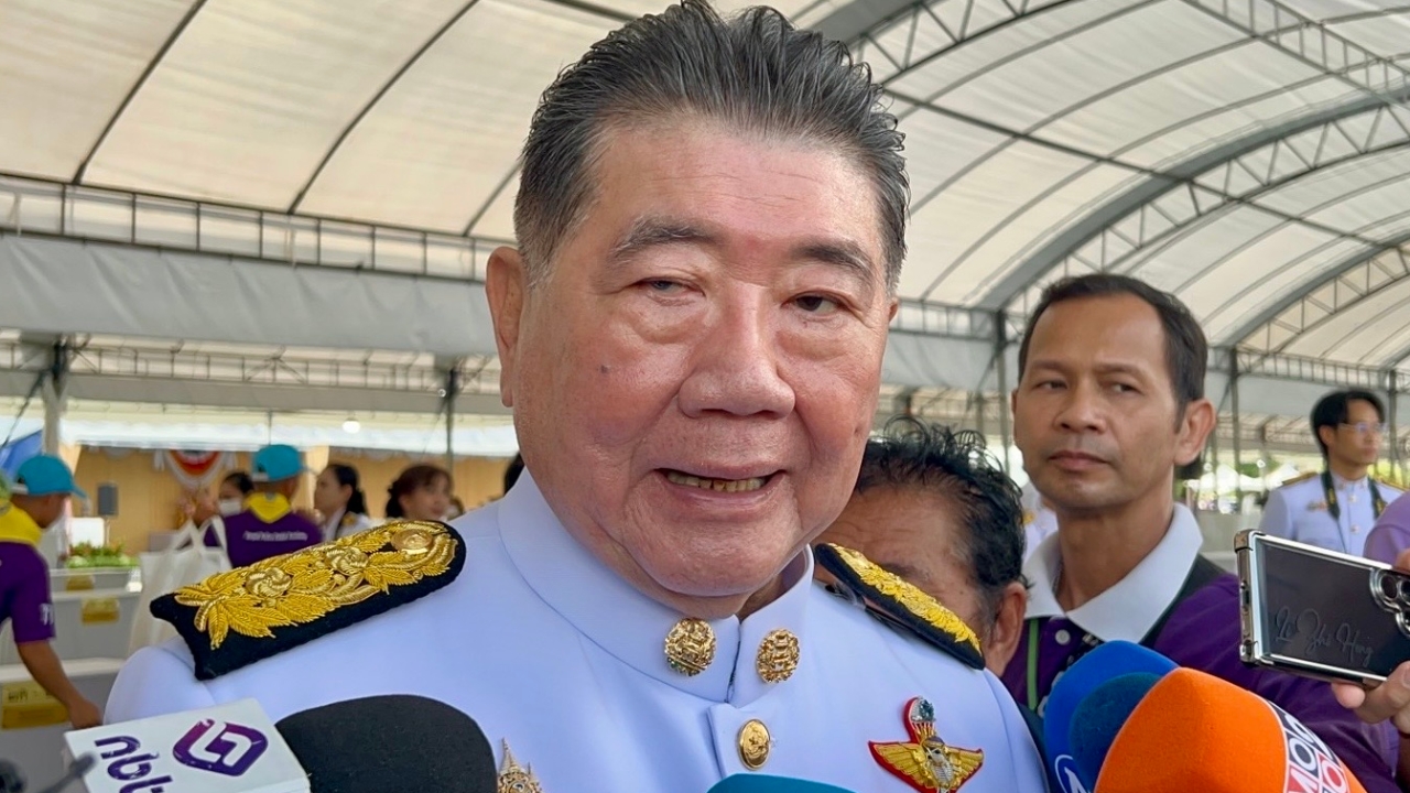 “ภูมิธรรม” ย้ำจุดยืนยึดสันติวิธี คุยเหล่าทัพทุกวัน สงครามเป็นมาตรการสุดท้าย