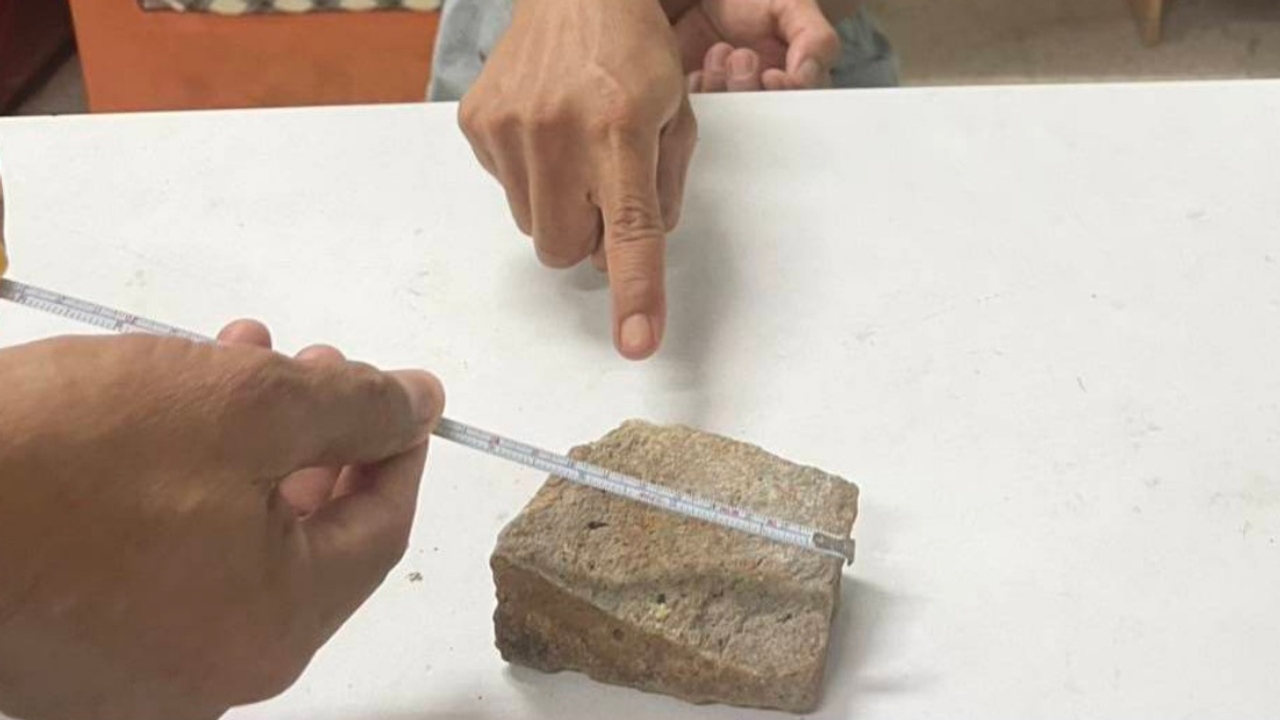 โหดเหี้ยม หลานชายแท้ๆ ใช้หินทุบย่าพิการเสียชีวิต อุ้มร่างล้างน้ำอำพรางว่าล้มตาย