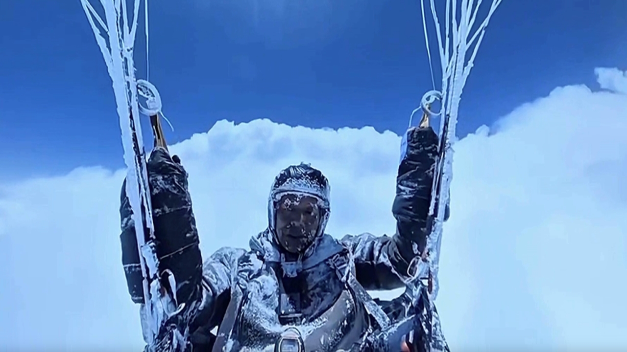 คลิปพาราไกลเดอร์จีนถูกพายุพัดติดบนเมฆ ถูกแฉใช้ AI ปลอม ผู้เชี่ยวชาญจับพิรุธหลายจุด