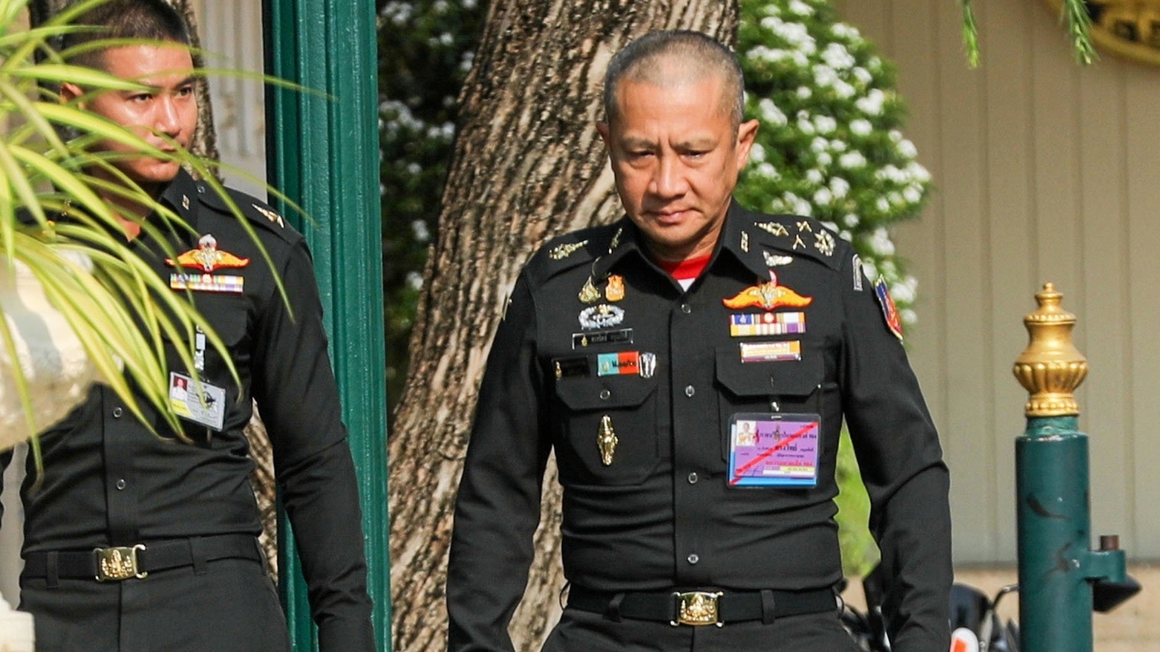 นัดถก ผบ.เหล่าทัพเฉพาะกิจ รับมือสถานการณ์ชายแดนไทย-กัมพูชา พรุ่งนี้