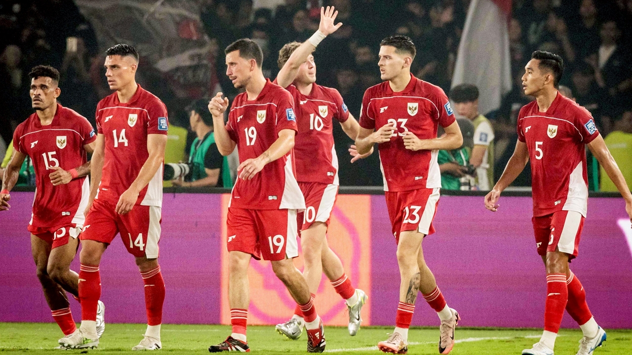 ผลบอล "อินโดนีเซีย" ชนะ "จีน" ยังลุ้นไปฟุตบอลโลก 2026 รอบสุดท้าย พร้อมดับฝันคู่แข่ง