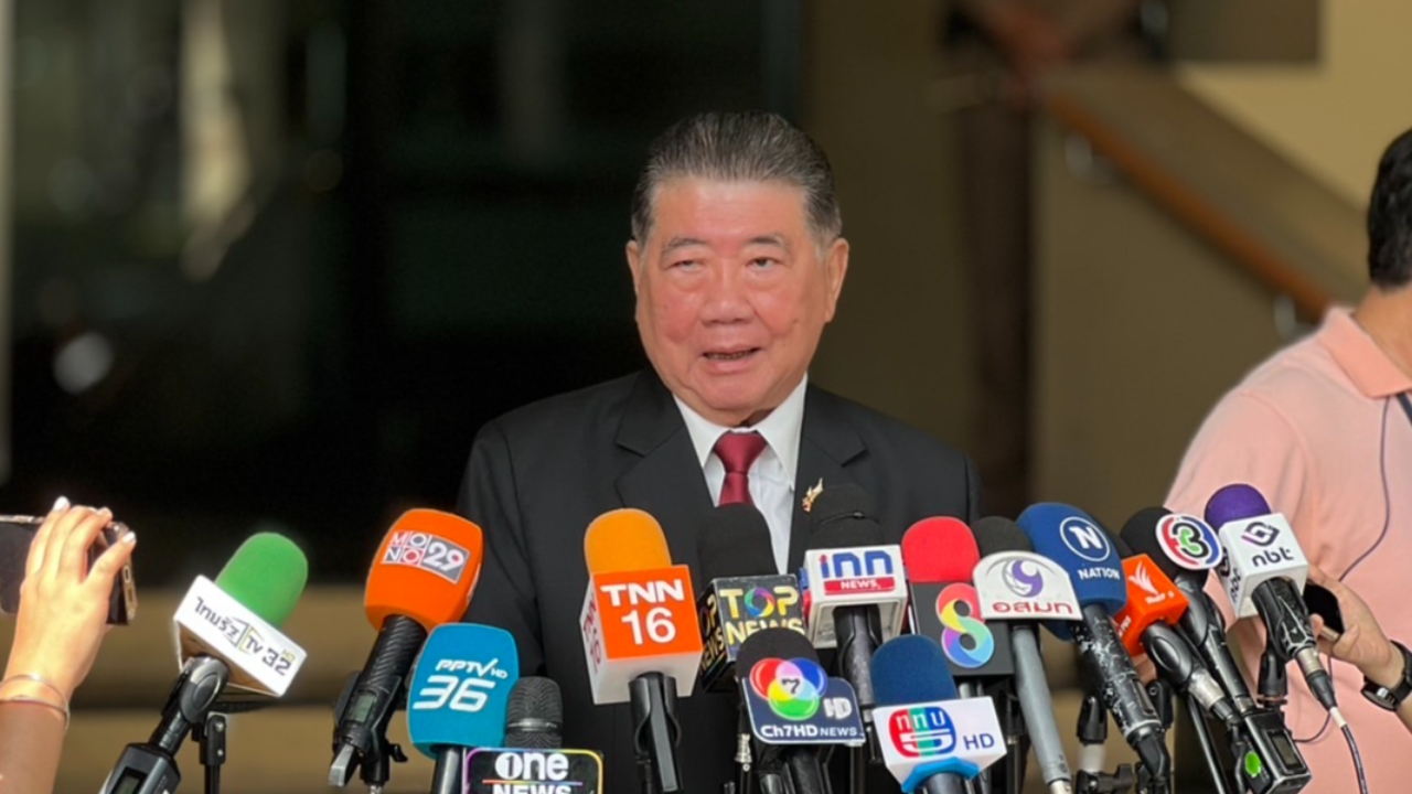 “ภูมิธรรม” เผย รมต. ไม่หวั่นไหว หลังโผปรับ ครม. หลุด รอนายกฯ ตัดสินใจ