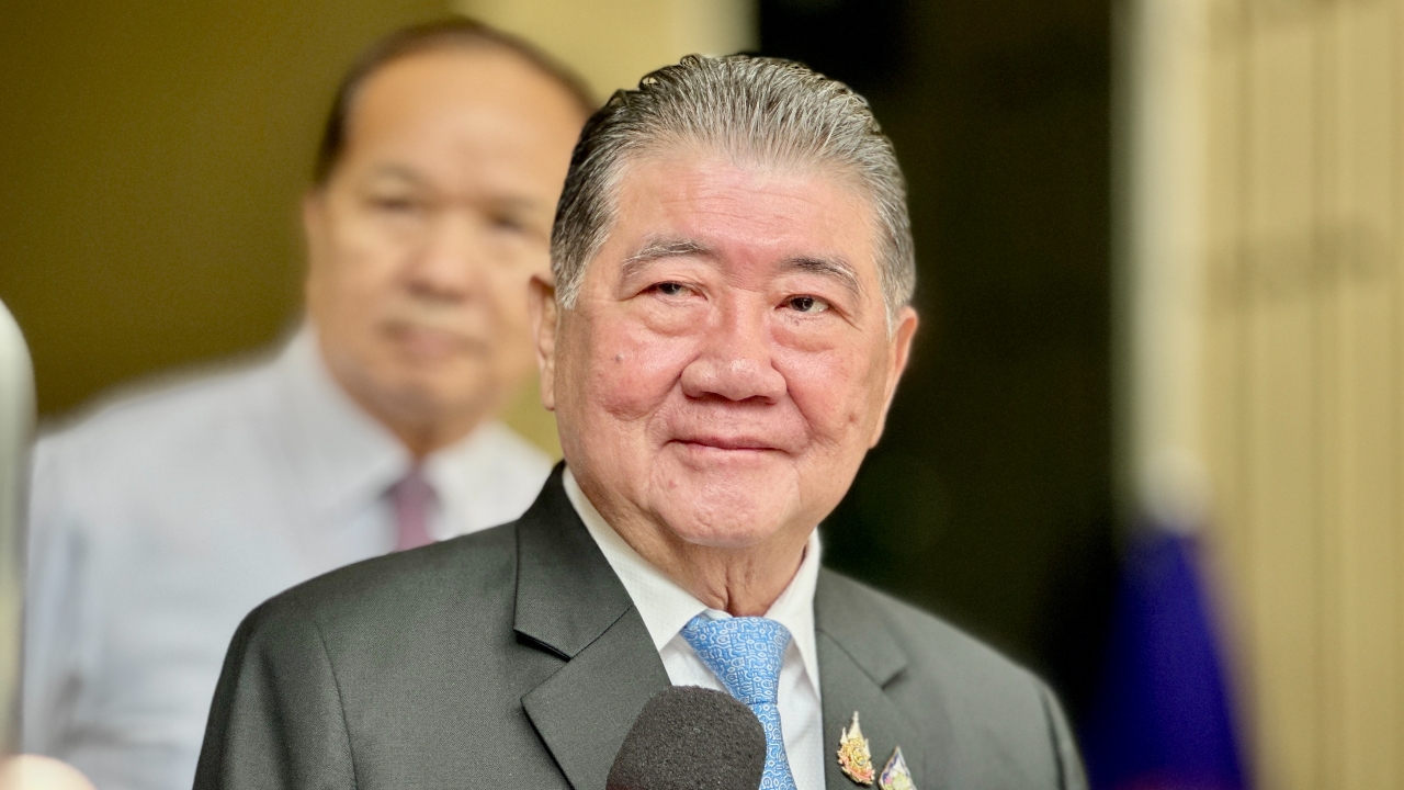 สถานการณ์ไทย-กัมพูชาดีขึ้น “ภูมิธรรม” ชี้คุย “ฮุน มาเนต-ฮุน เซน” ทำคลี่คลาย