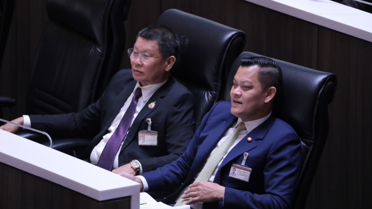 “ธนกร” เร่งกระทรวงดีอี-ตร.ไซเบอร์ สกัดข่าวเท็จปมร้อนชายแดนไทย-กัมพูชา