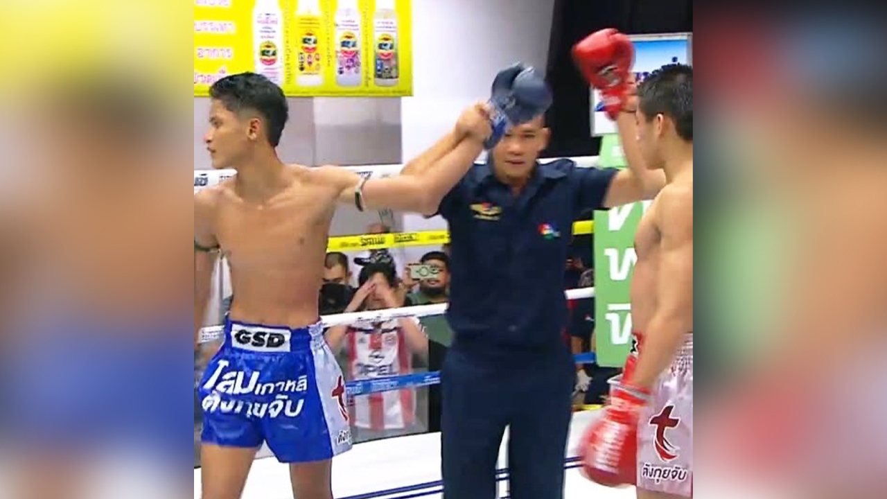 เปิดบทลงโทษ “กรรมการมวยไทย” หลังชูมือเปลี่ยนคำตัดสิน แม้นักมวยลงเวทีไปแล้ว