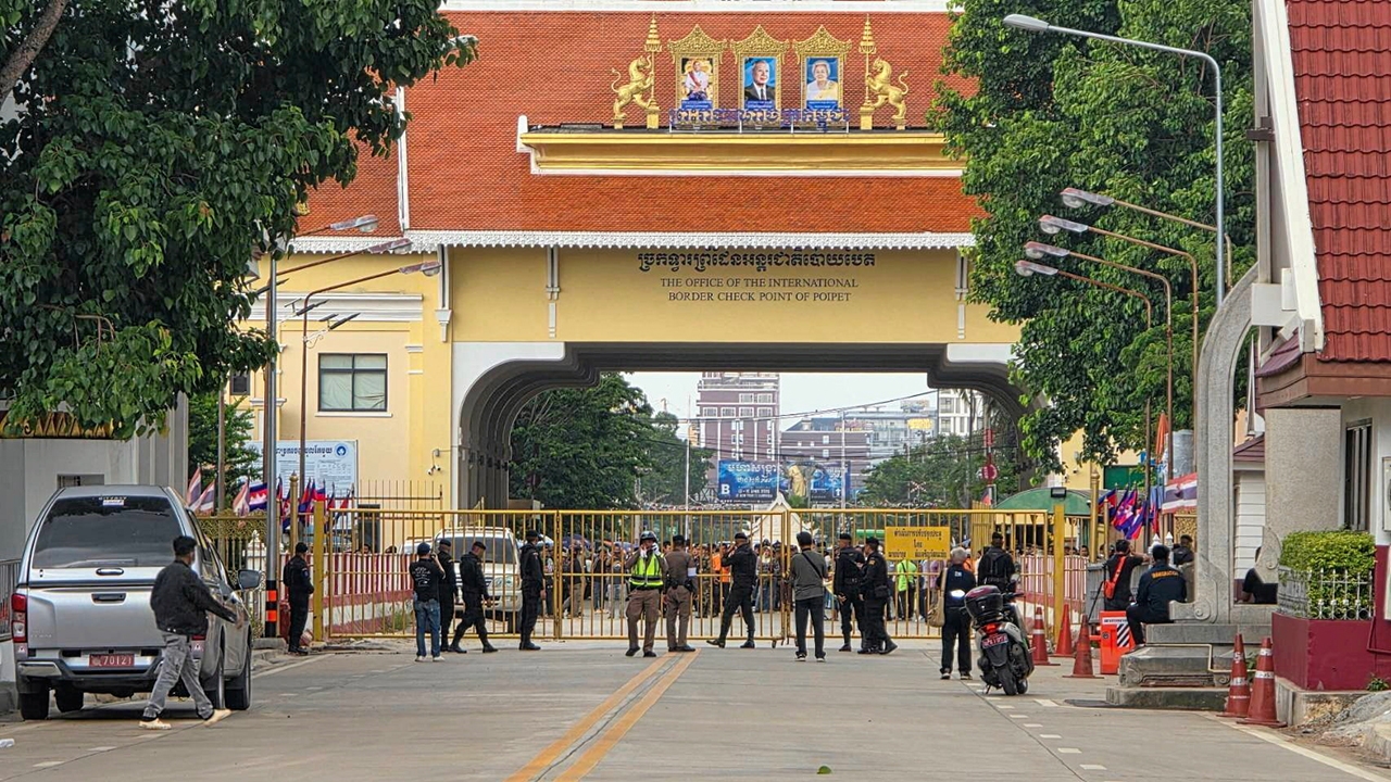 ป้องแผ่นดินไทย โต้กัมพูชา เข้มเปิด-ปิดด่าน ร่นเวลา-ห้ามคนเข้าออก