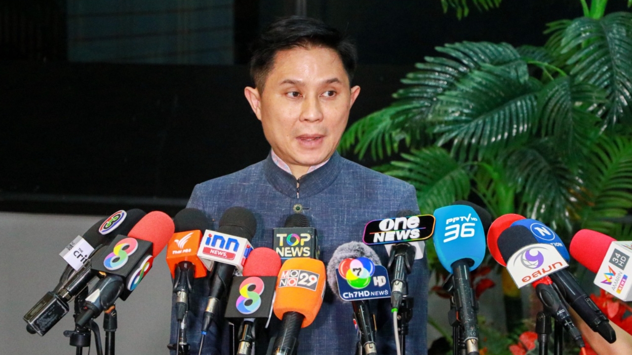 “ปานเทพ” บุกยื่นหนังสือ 10 มิ.ย. นี้ จี้รัฐบาลทำหน้าที่ปกป้องอธิปไตย ขู่พร้อมขับไล่