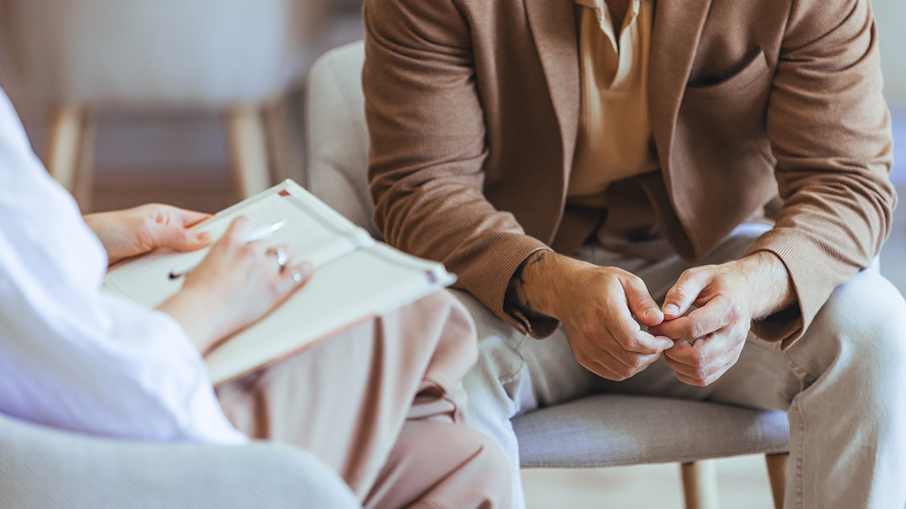 รู้จักตนเองผ่านการทำจิตบำบัดแนว "ซาเทียร์"