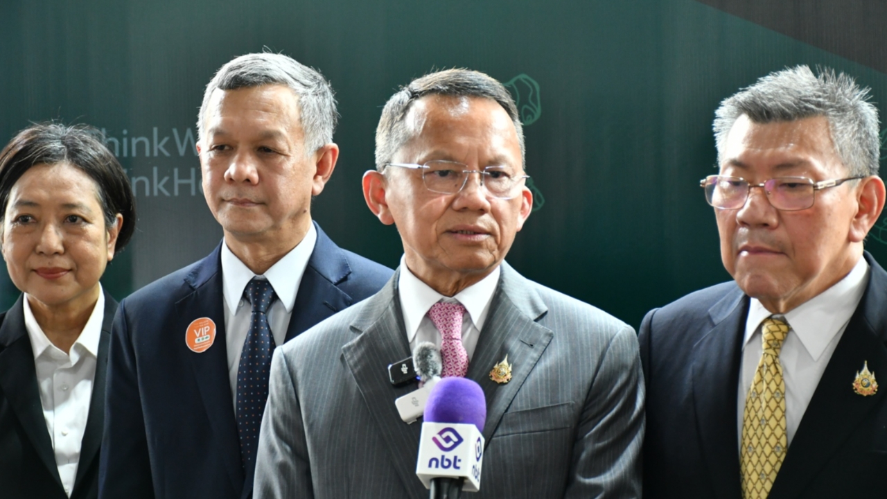 “สมศักดิ์” จ่อเข้าประชุมแพทยสภา 12 มิ.ย. อยากชี้แจง ยัน หากไม่ได้จะไม่ดึงดัน