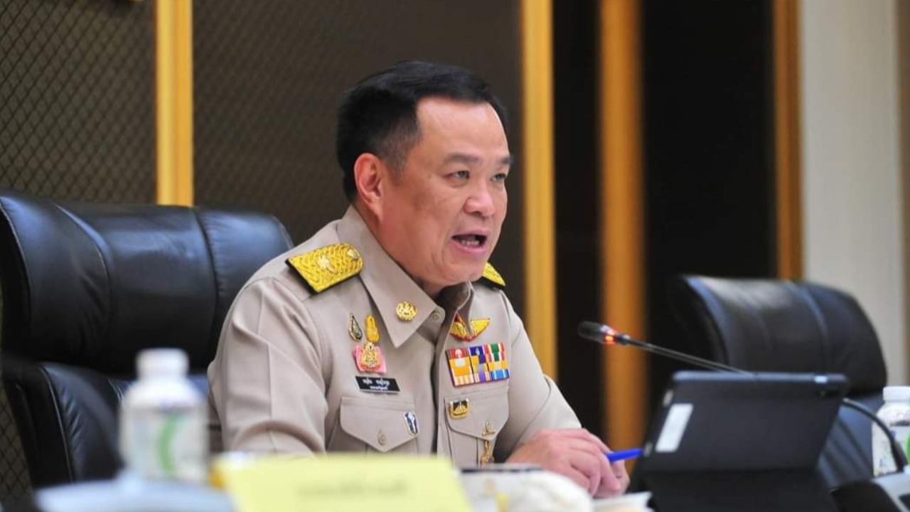 “อนุทิน” สั่งผู้ว่าฯ 7 จว.ชายแดนไทย-กัมพูชาสำรวจหลุมหลบภัย รายงานในเที่ยงพรุ่งนี้