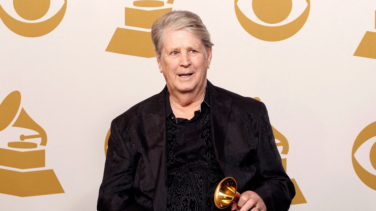 แฟนเศร้า ไบรอัน วิลสัน ผู้ร่วมก่อตั้งวง “The Beach Boys” เสียชีวิตแล้ว