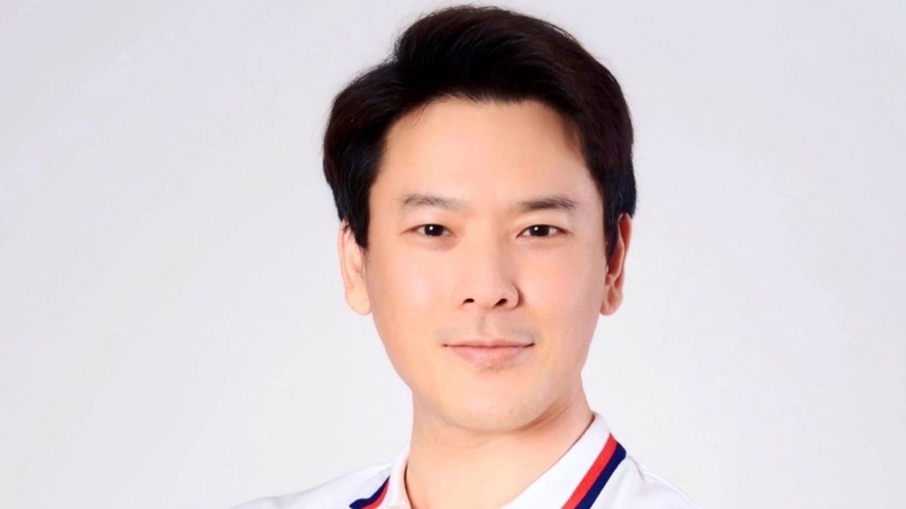 บุตรชายซินแสภาณุวัฒน์ ประกาศลงชิงผู้ว่าฯ กทม. ลั่นกรุงเทพฯ ต้อง Move on
