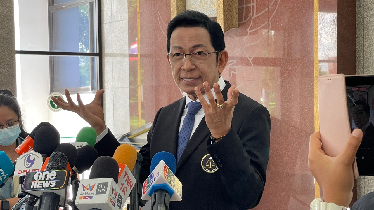 เริ่มประชุมคณะกรรมการ สธ. พิจารณามติแพทยสภา “นายกสภาทนายความ” ย้ำเอกสารไม่ครบ