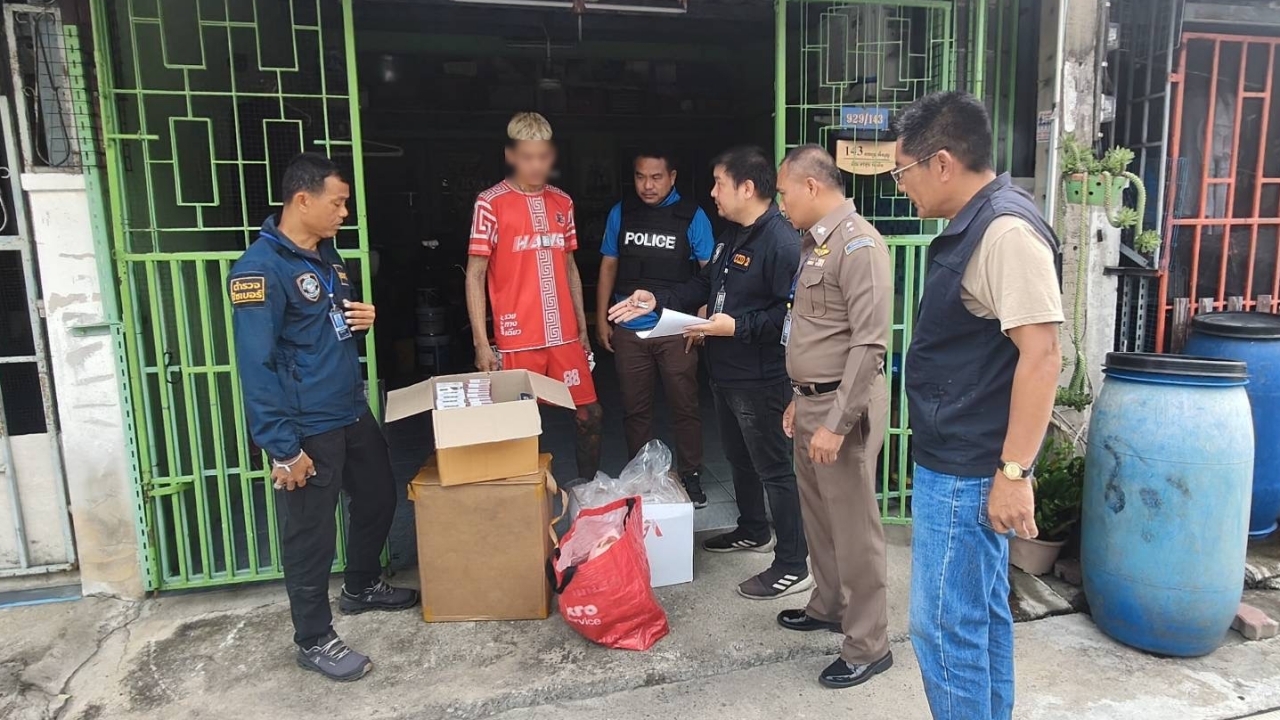 จับวัยรุ่นสร้างตัว โพสต์ขายบุหรี่ไฟฟ้า รับทำมา 3 เดือน ฟันกำไรเดือนละหลายหมื่น