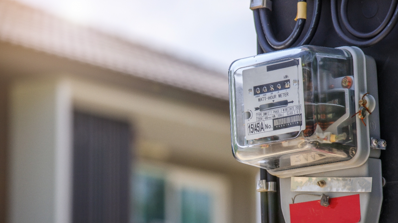 ค่าไฟหน่วยละกี่บาท 2568 แจกวิธีคำนวณ พร้อมเคล็ดลับประหยัดไฟง่ายๆ