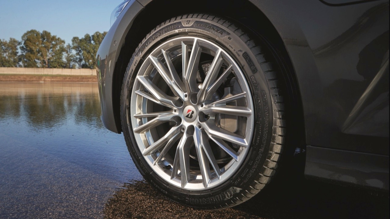 ยางคือชีวิต BRIDGESTONE TURANZA 6 
