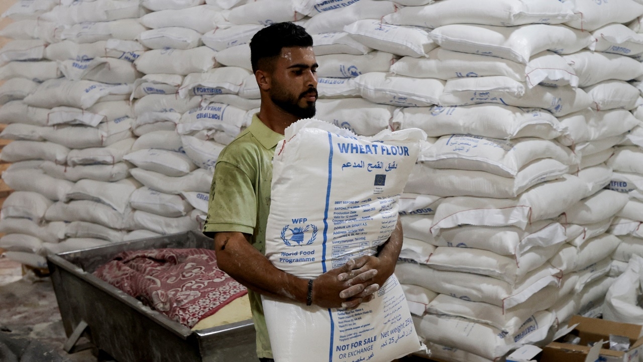 UN เผย รถขนความช่วยเหลือ 90 คันเข้ากาซาแล้ว หลังมีข่าวคนอดตาย 29 ศพ