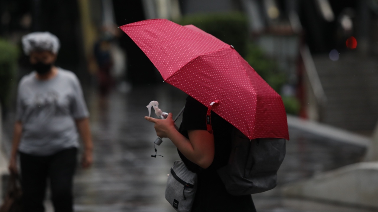 24 พ.ค. เตือนหลายจังหวัด "ฝนตกหนักถึงหนักมาก" ระวังอาจเกิดน้ำท่วมฉับพลัน
