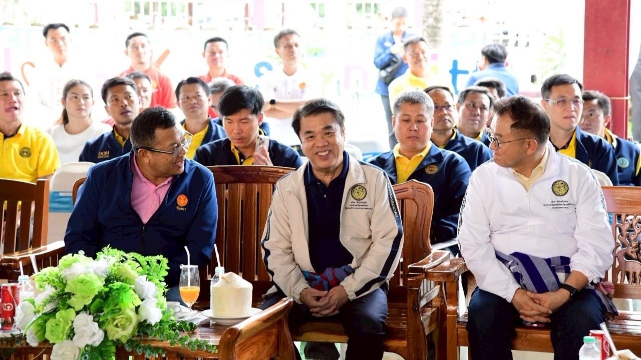 "สุริยะ" พร้อม "มนพร" ลงพื้นที่ชัยภูมิ - เลย ตรวจความคืบหน้าโครงข่ายการคมนาคมทางถนน