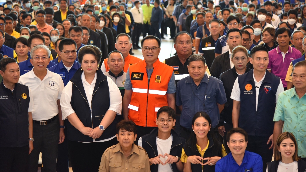 “อนุทิน” นำทีม กำชับ อปท. ลุ่มน้ำเจ้าพระยาเตือนภัย รับมือสถานการณ์น้ำ