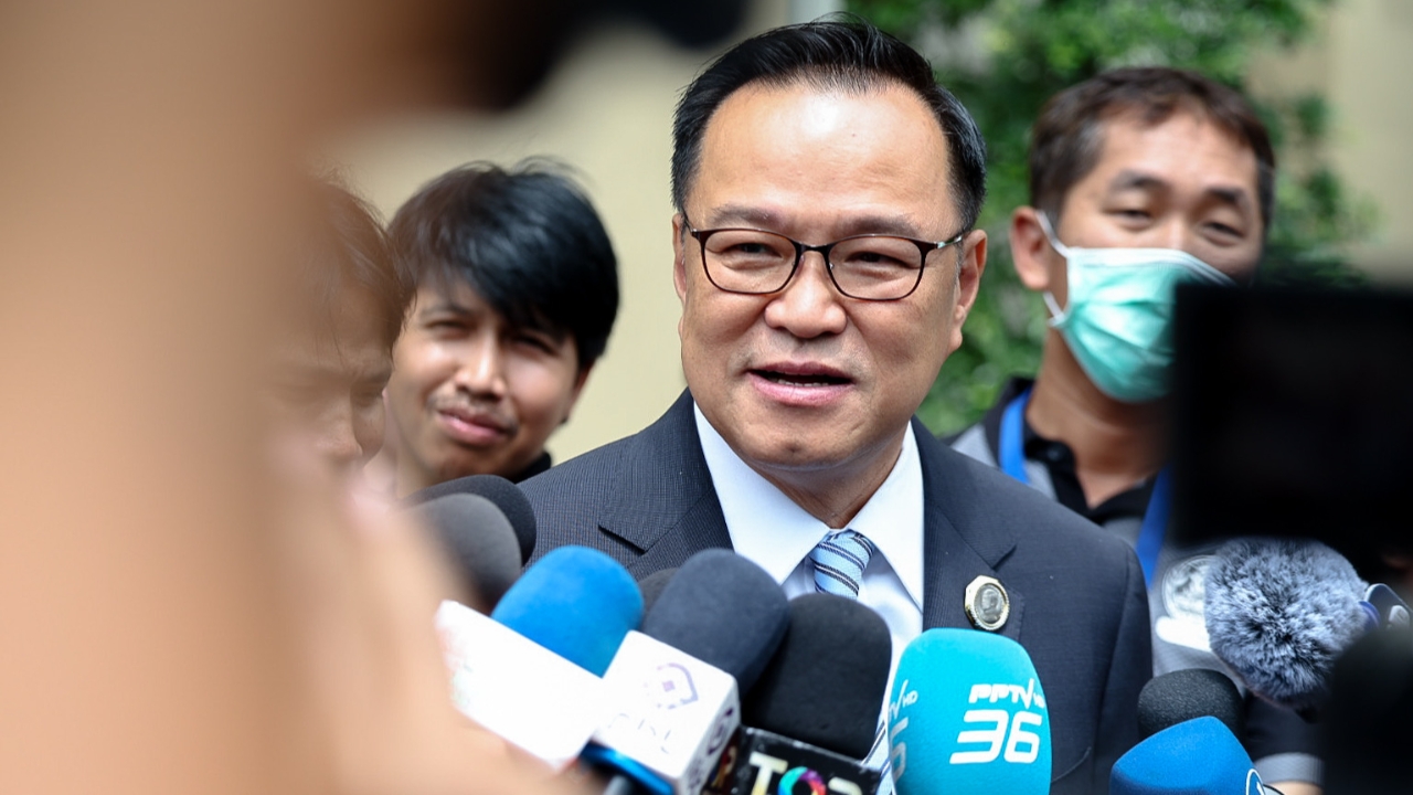 “อนุทิน” บอก เป็นพรรคร่วมอันดับ 2 อย่าคิดฝันจะเป็นนายกฯ ชม “อิ๊งค์” ทำงานเก่ง