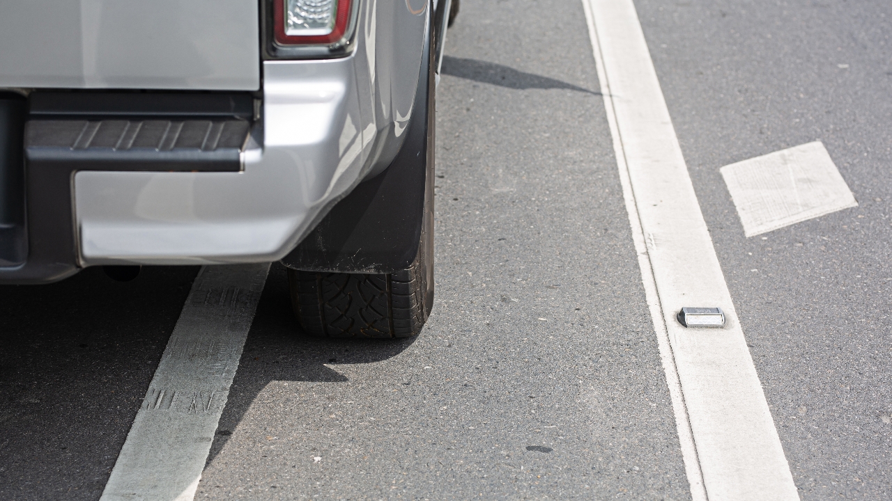 ราชกิจจานุเบกษา ประกาศ 2 ถนนห้ามรถทุกชนิดจอดทั้งสองฝั่ง เริ่ม 29 พ.ค. 68