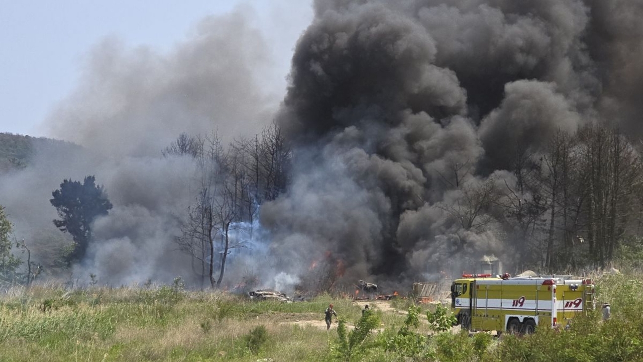 เครื่องบินตรวจการณ์กองทัพเรือเกาหลีใต้ตก มีคนบนเครื่อง 4 คน