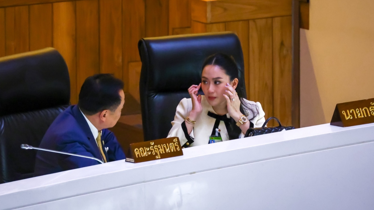 “อนุทิน” แจงภาพนั่งคุยกับ “นายกฯ อิ๊งค์” แค่รายงานน้ำท่วมเชียงราย-ปราบยาฯ