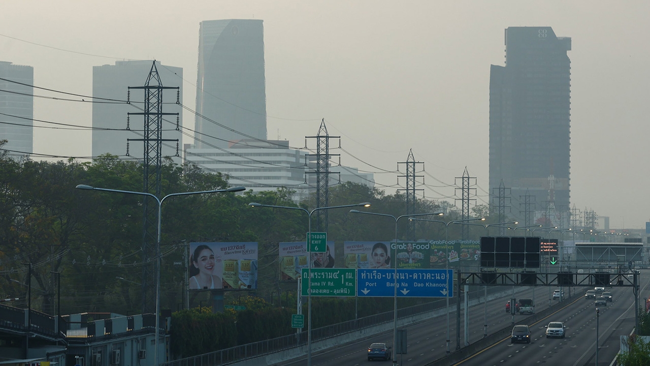 "ชัชชาติ" จ่อขยายพื้นที่เขตมลพิษตโชว์ผลงานแก้ปัญหาฝุ่น ปั๊ม "บัญชีสีเขียว" แล้ว 57,936 คัน