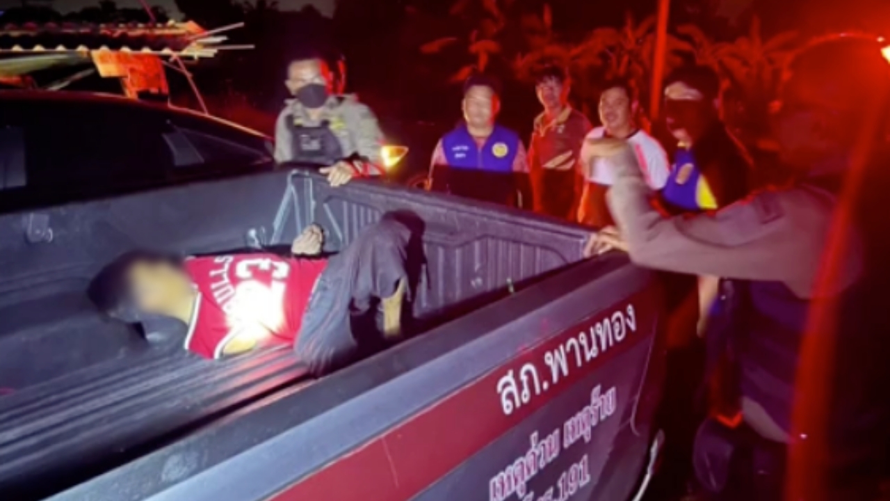 "หนุ่มเมียนมาร์" ขโมยรถเก๋ง แต่ดันสตาร์ทรถไม่เป็น ถูกชาวบ้านรวบตัวทันควัน