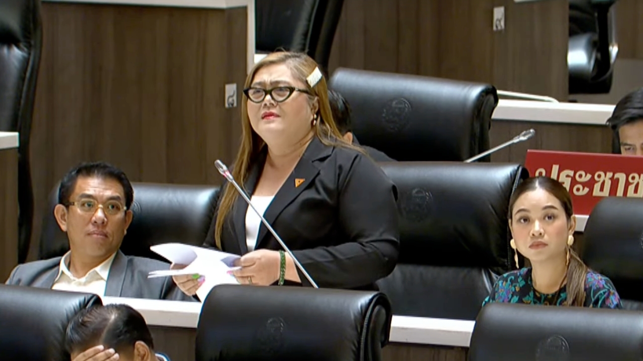 “ครูจวง” ซัด รัฐบาลจัดงบกองทุน กยศ. ยิ่งทำถังแตกหนักไปอีก