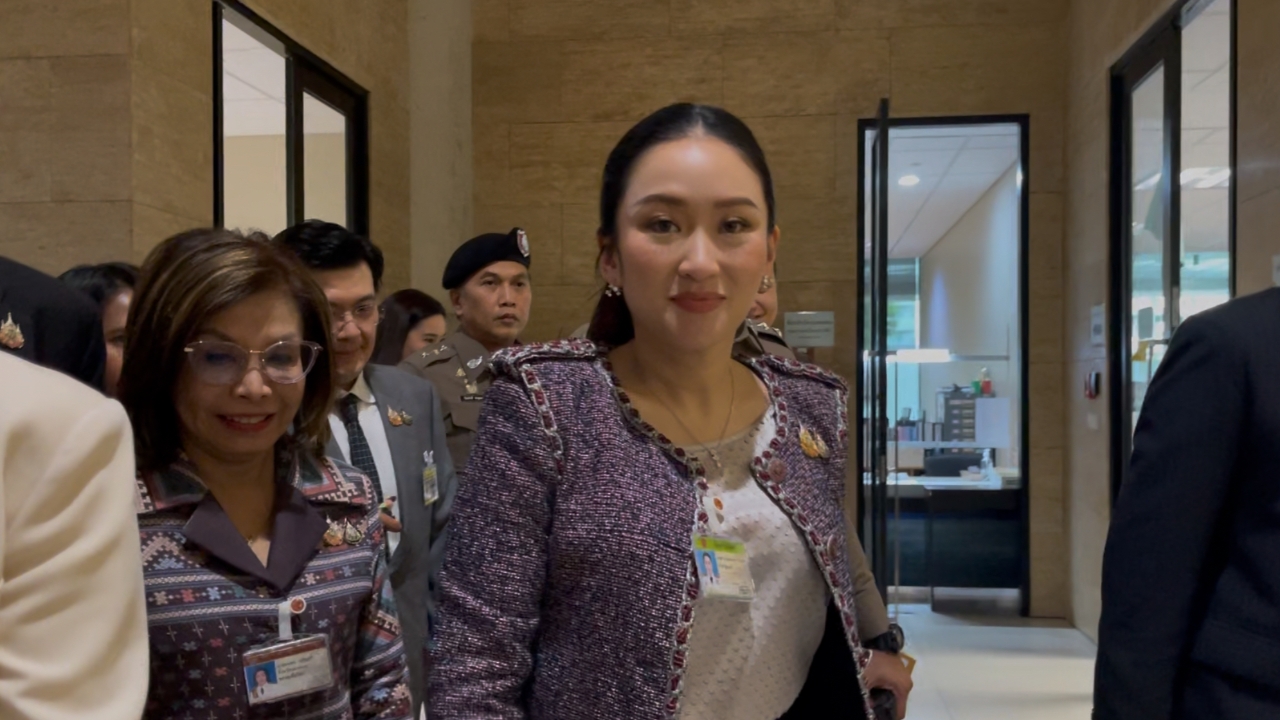 “อิ๊งค์” ตีมึน หลัง “ทักษิณ” เขย่าภูมิใจไทย จ้องฮุบเก้าอี้มหาดไทย คืนเพื่อไทย