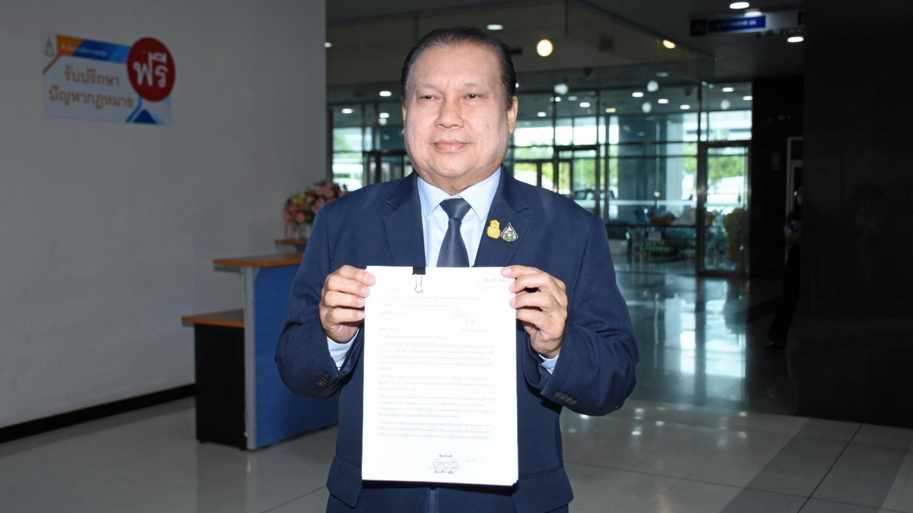 “สนธิญา” ร้อง อสส. ส่งเรื่องให้ศาล รธน. วินิจฉัย “นายกฯ อิ๊งค์ - พีระพันธุ์”