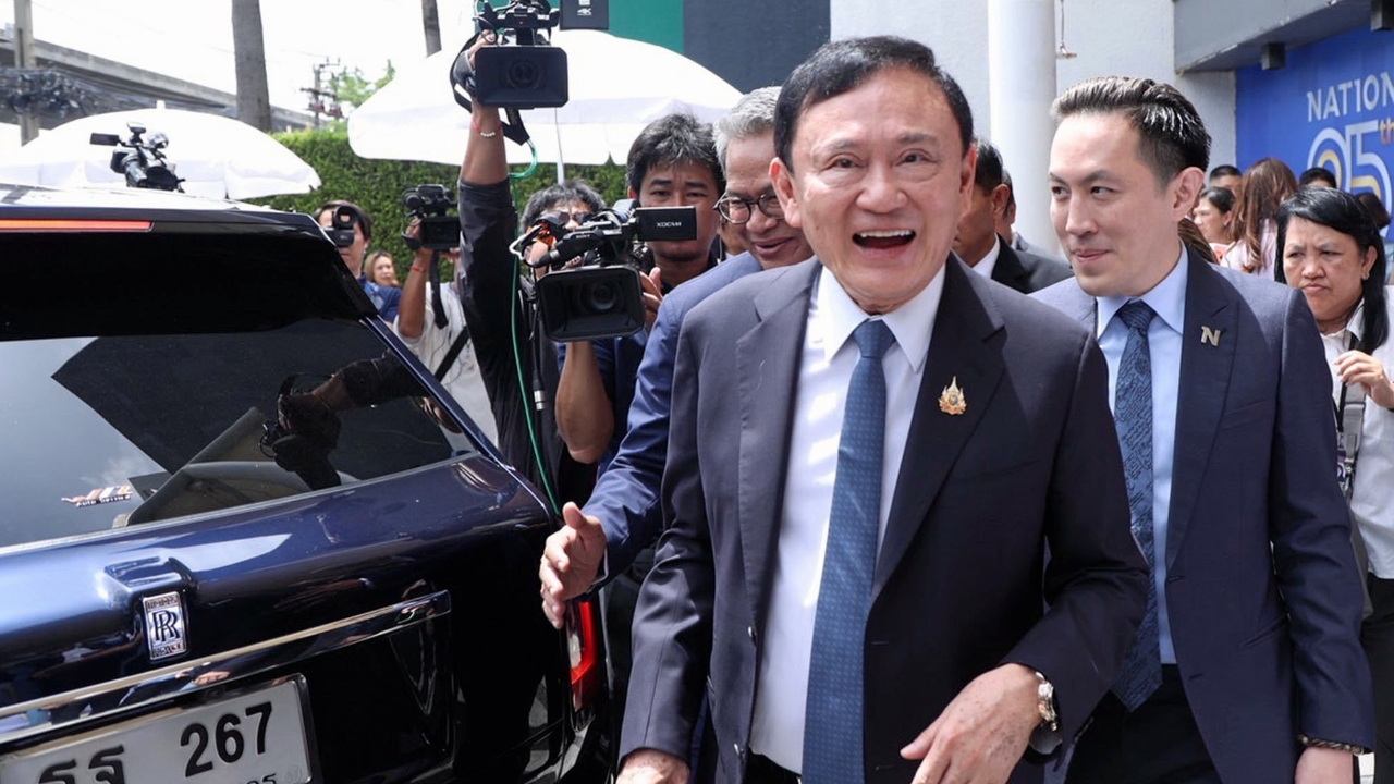 ถึงเวลาเพื่อไทยเข้าทำงานมหาดไทยบ้างแล้ว “ทักษิณ” เชื่อภูมิใจไทยไม่ถอนตัวรัฐบาล