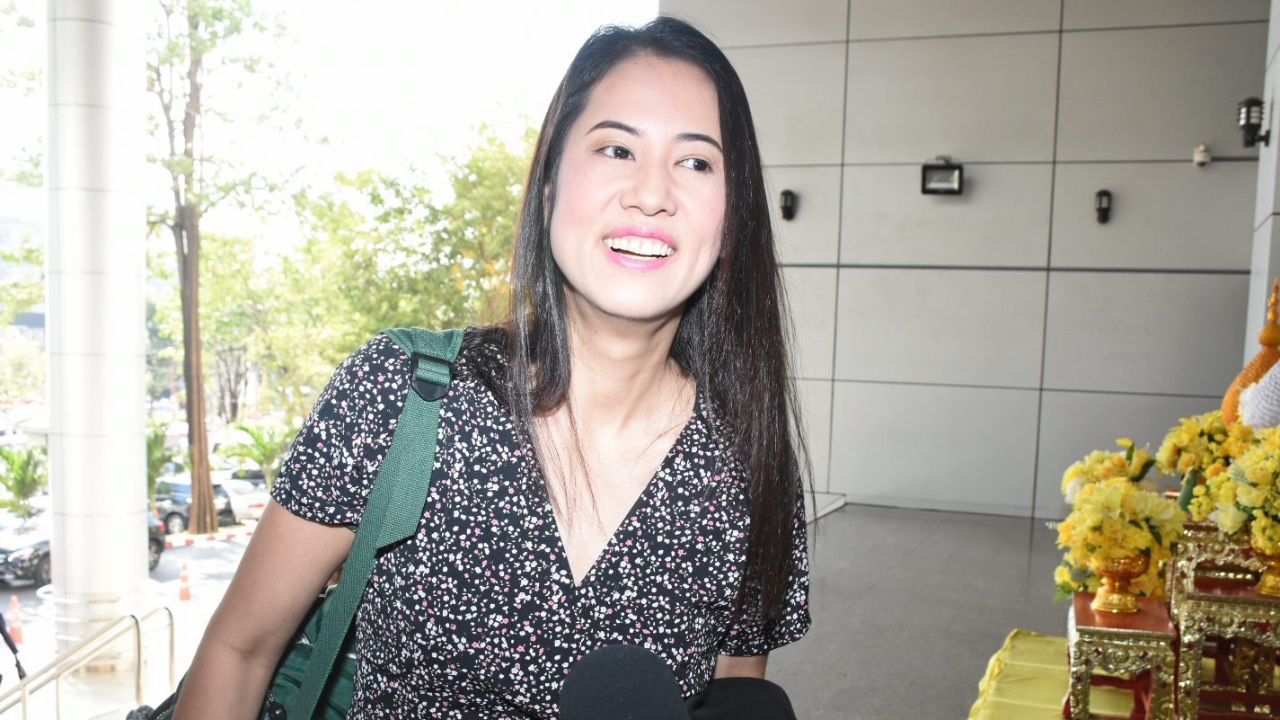 “ปารีณา” บอกมันจบแล้วค่ะ แนะ “อิ๊งค์” ไม่ต้องรอ 3 เดือน ถ้าออกตอนนี้จะสง่างาม