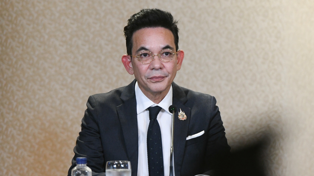 กองทัพไทยแค่จำกัดเวลาปิดด่าน ย้ำไม่ห้ามส่งออกน้ำมัน กัมพูชาระงับเอง