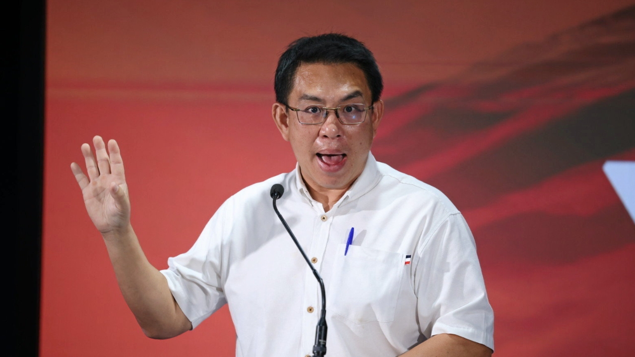 “วิโรจน์” เย้ยนายกฯ แหยงปราบแหล่งทุน “ฮุนเซน” ติงใช้ยาแรงต้องมีแผนเยียวยาคนไทย