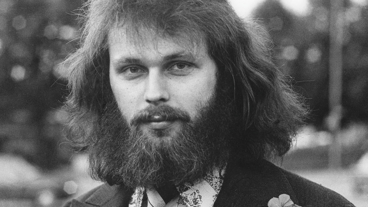 อาชญากรผู้เป็นแรงบันดาลใจทฤษฎี “โรคจำเลยรัก” เสียชีวิตแล้ว