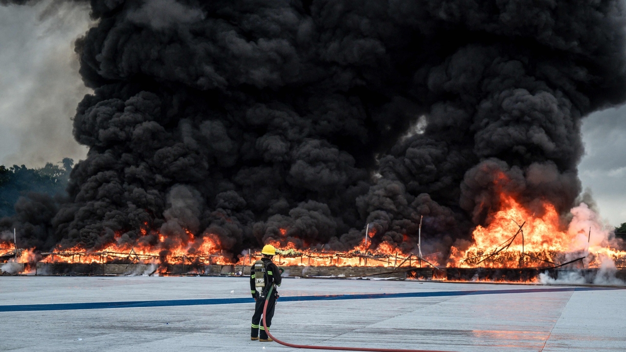 พม่าเผาทำลายยาเสพติดของกลาง มูลค่ากว่า 9,700 ล้านบาท