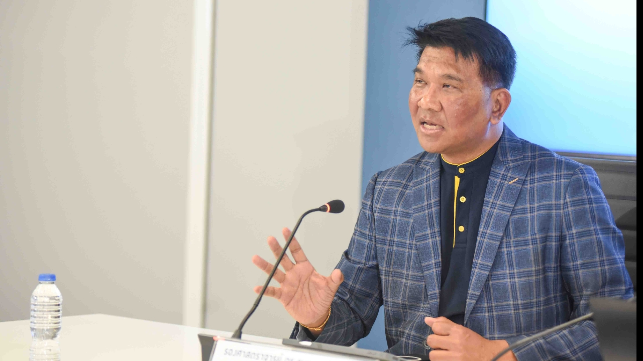 ชี้นายกฯ ลาออกหรือยุบสภาทุบจีดีพี ม.หอการค้าไทยเผยสารพัดปัจจัยลบกระหน่ำจี้รัฐตื่นจากฝัน