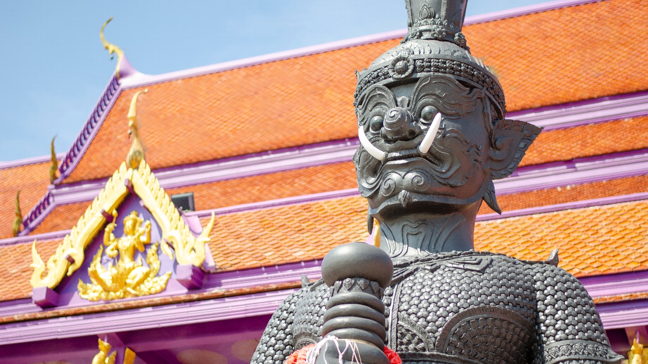 10 คำทำนายฝันเห็นท้าวเวสสุวรรณองค์เล็ก-ใหญ่ จะได้รับโชคลาภจริงหรือ