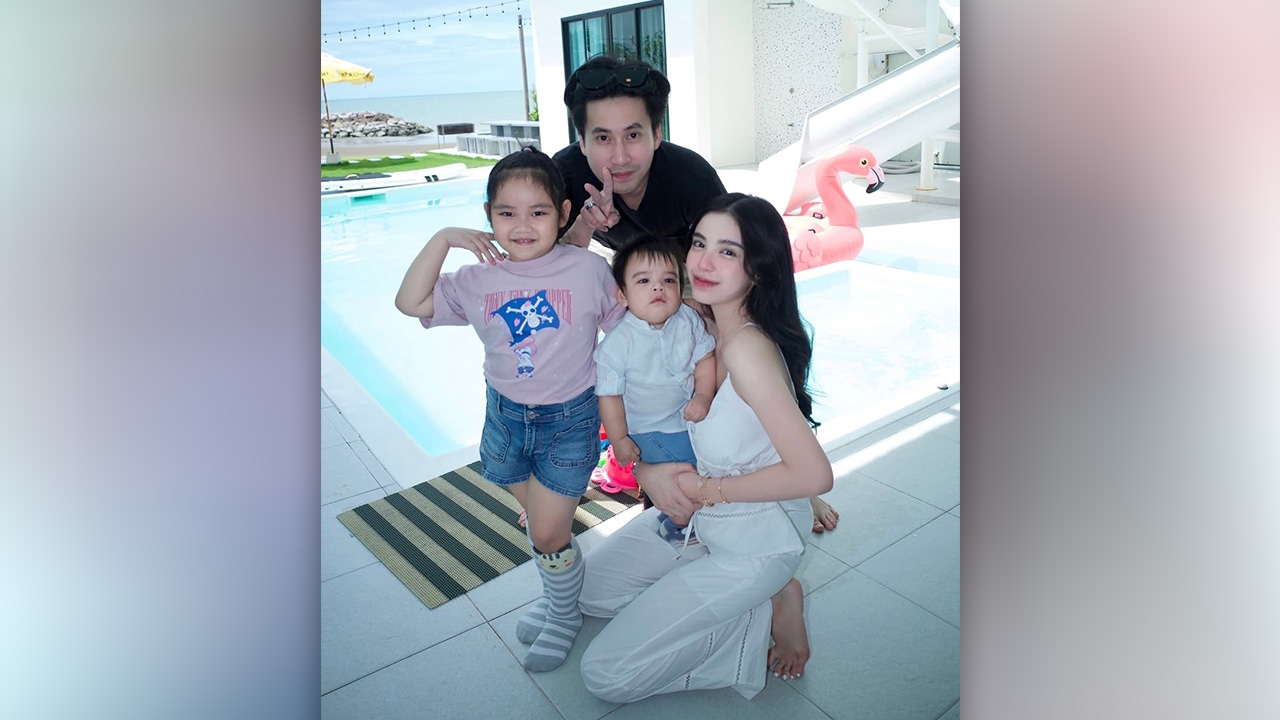 ขนม ศศิกานต์ ลงรูปภาพลูกๆ กับหมอบุ๊ค พร้อมแคปชั่นสุดหวาน ทำแฟนๆ คอมเมนต์รัวๆ