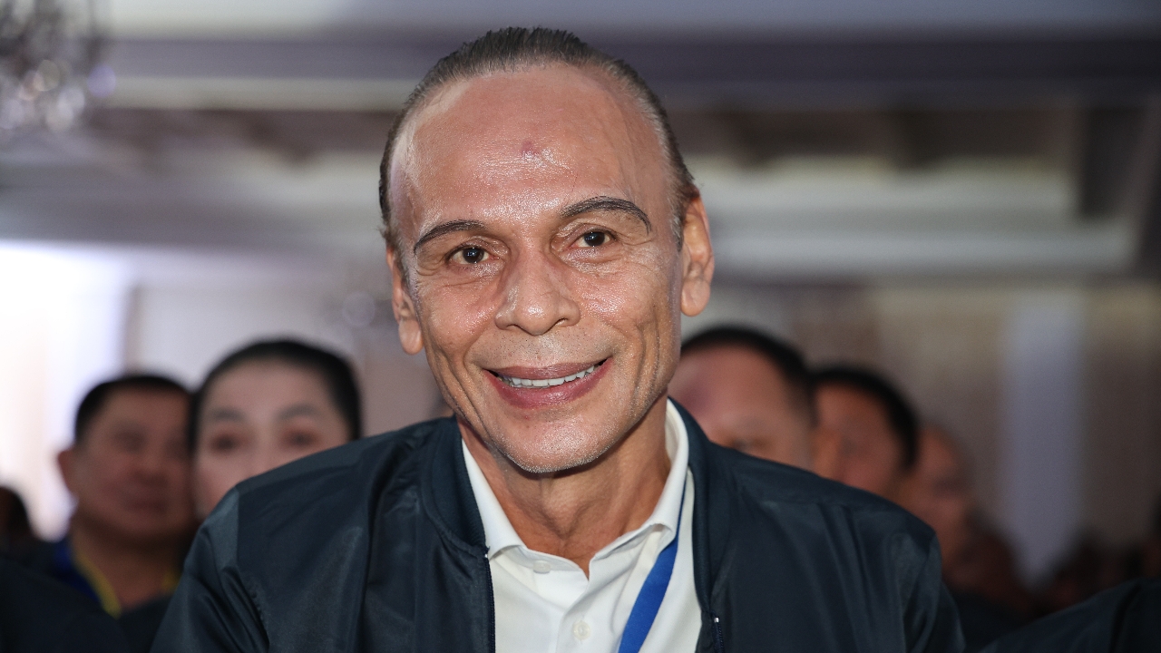 “ชาดา” ยัน “เขมรบน” ไม่ยุ่ง “เขมรล่าง” หลังลือ “เนวิน” จับมือ “ฮุน เซน” ล้ม “อิ๊งค์”