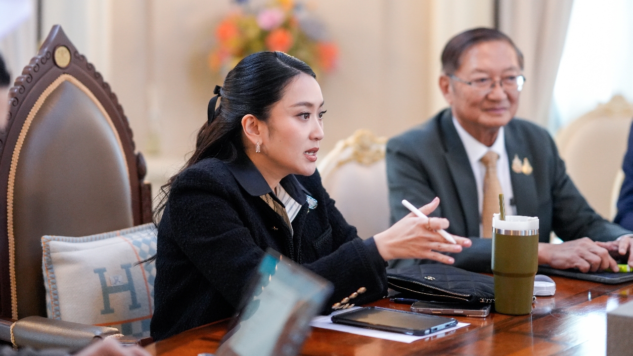 นายกฯ ถกผู้ประกอบการ 7 จังหวัดชายแดนไทย-กัมพูชา ล่าสุดไร้สินค้า-ผลไม้ตกค้าง