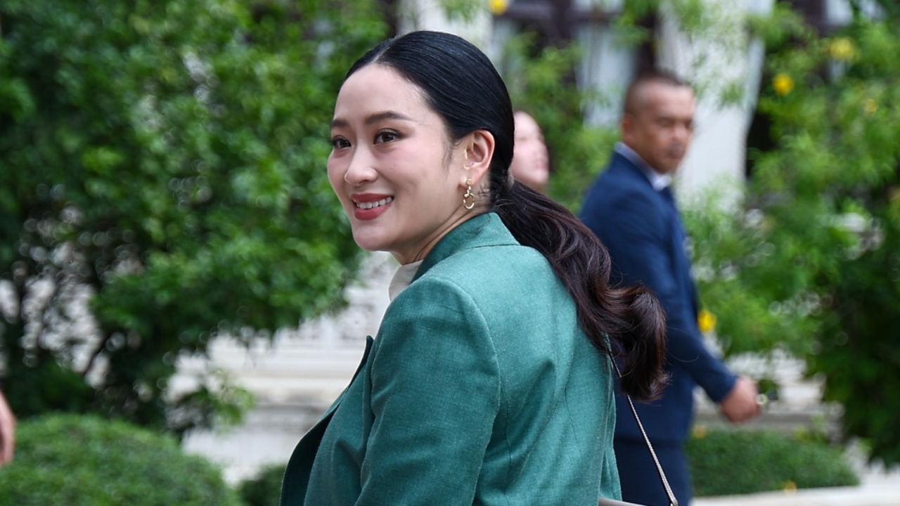 “อิ๊งค์” งดจ้อหลัง ครม. เชื่อมือ “บิ๊กเล็ก” คุมกลาโหมอยู่ แม้เก้าอี้ รมว. ยังว่าง