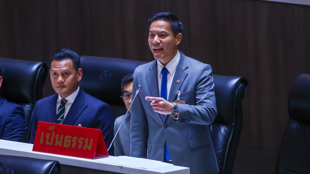 “กัณวีร์” ค้านรัฐประหาร จี้นายกฯ ถ้าคิดถึงผลประโยชน์ของชาติ รีบยุบสภา