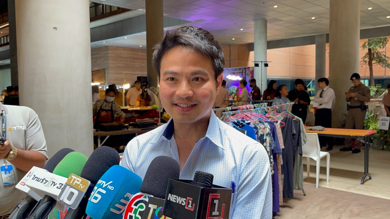 “ภราดร” เย้ย หลาน รมต.-อดีต ขรก.ระดับสูง นั่ง ครม.อิ๊งค์ 2 ไม่รู้อยู่ถึง 3 เดือนไหม