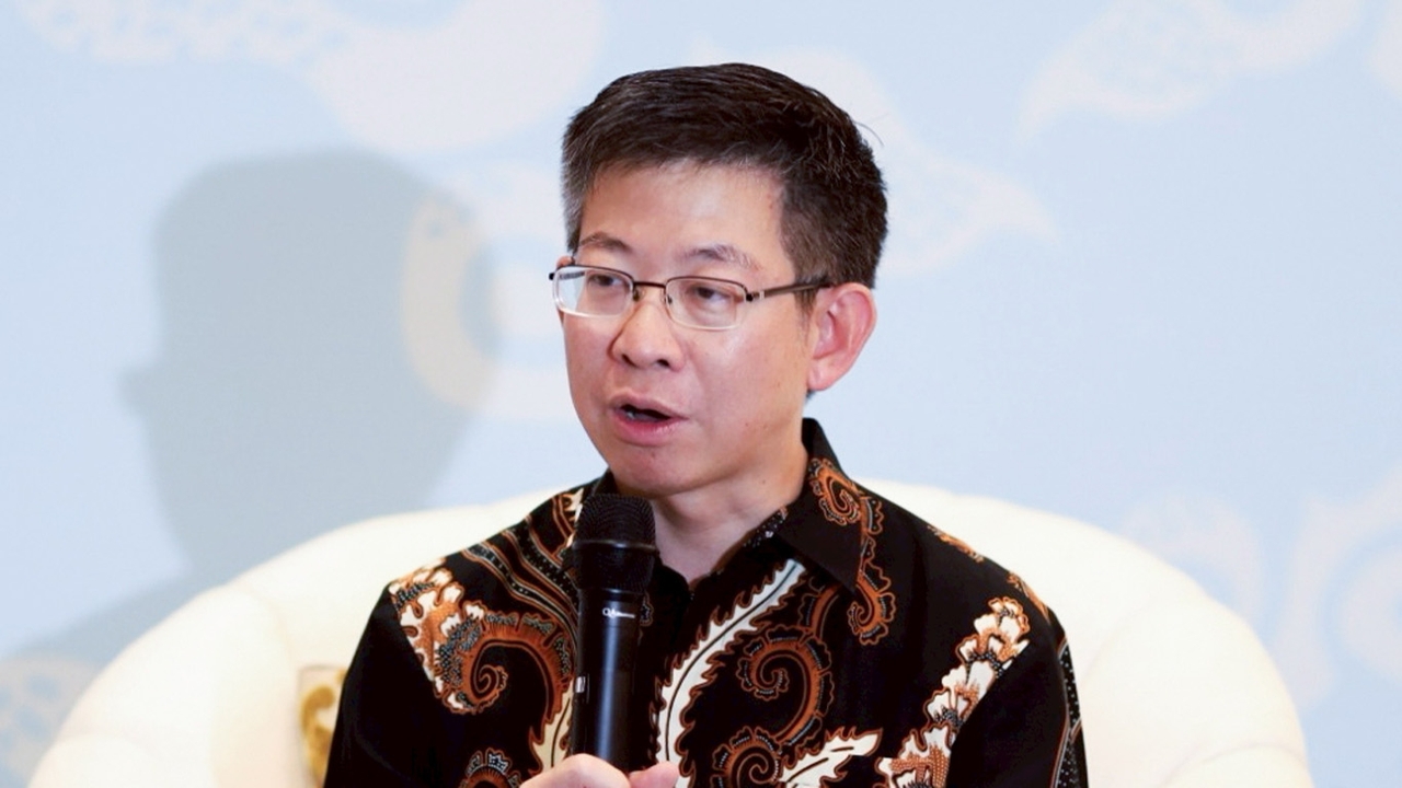 เศรษฐกิจไทยคาดการณ์ยาก “กอบศักดิ์” ประเมินปีนี้เสี่ยงโตต่ำ 1.5% แนะรัฐเร่งดีลสหรัฐฯ-ดันท่องเที่ยว