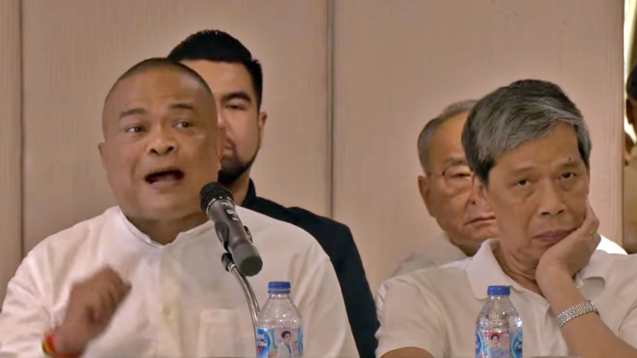 จตุพร นัดชุมนุมใหญ่ กลาง ส.ค. นี้ แจงเงินบริจาคม็อบ มอบให้กองทัพ