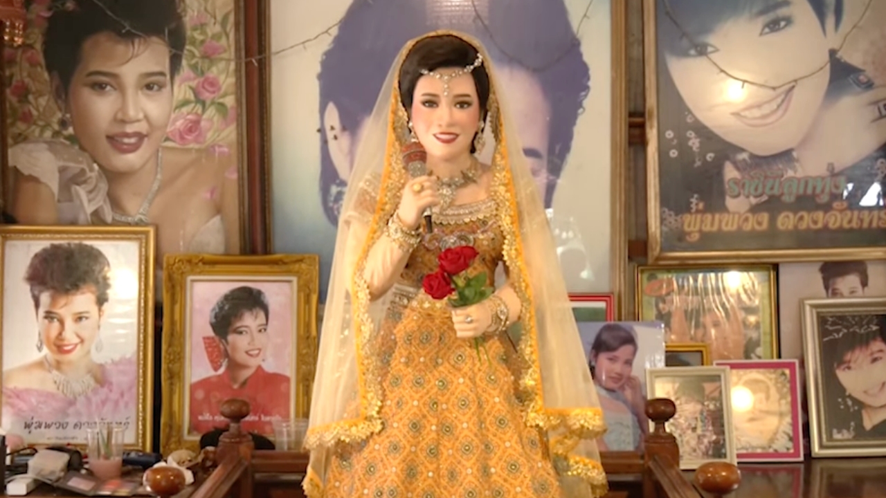 หวยพุ่มพวง 16/6/68 รวม "เลขเด็ดงวดนี้" จากงานรำลึก 33 ปี "พุ่มพวง ดวงจันทร์"